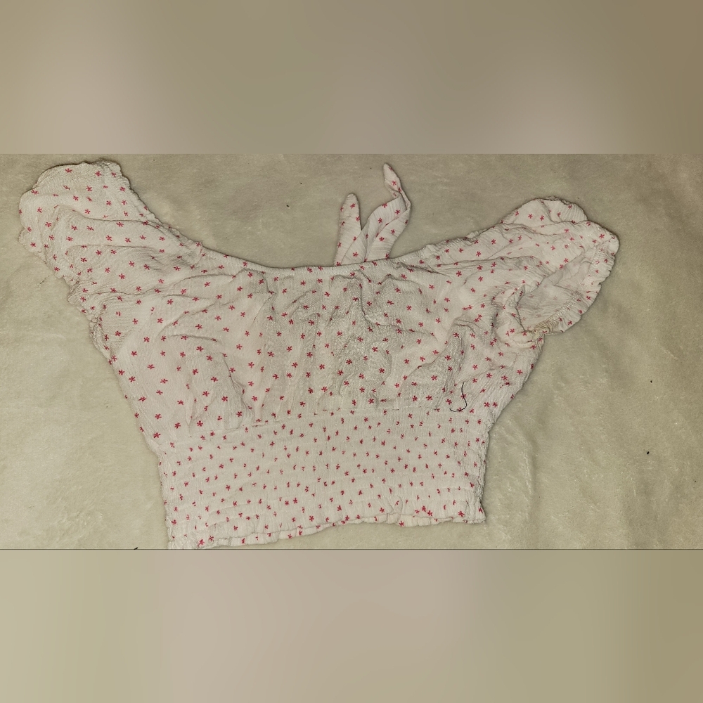 White Crop Top With Pink Stars Print XS - Picture 3 of 3